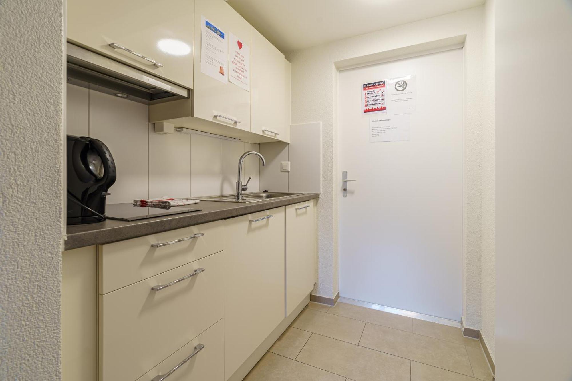 Haus Astoria Lägenhet Saas-Grund Exteriör bild