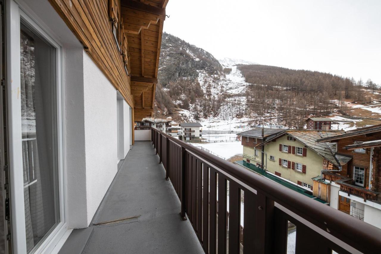 Haus Astoria Lägenhet Saas-Grund Exteriör bild