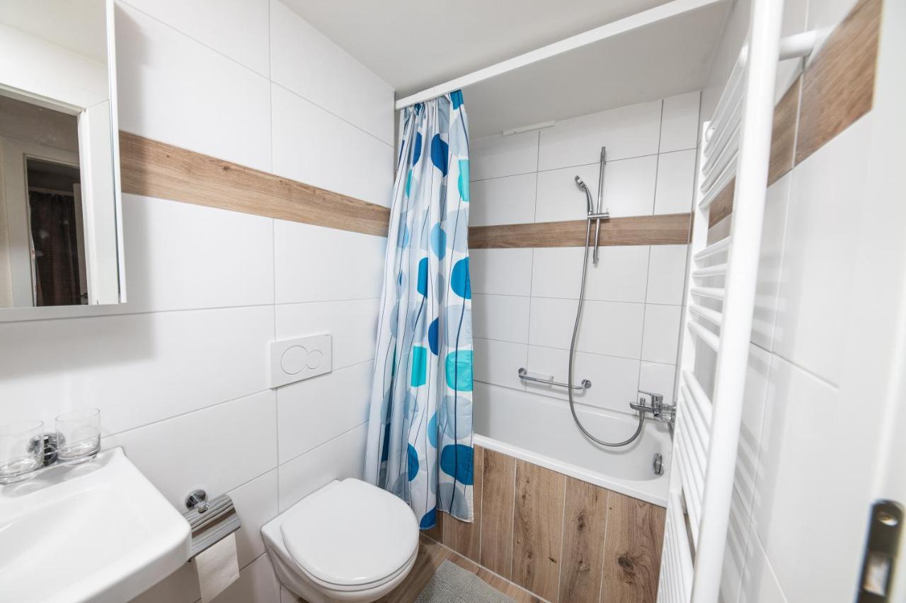 Haus Astoria Lägenhet Saas-Grund Exteriör bild